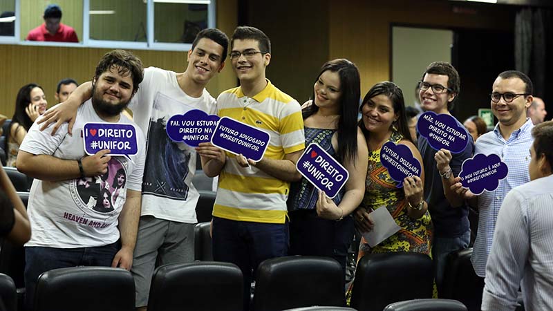 Os novos alunos do curso de Direito estão convidados a conhecer todas as oportunidades que a Unifor oferece (Foto: Ares Soares)