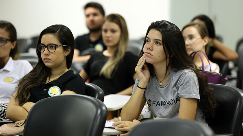 O curso possui carga horária de 20 h/a e aos participantes será emitido certificado (Foto: Ares Soares)