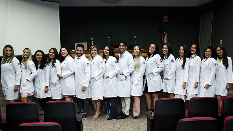 Oo momento é importante por marcar o início da trajetória dos estudantes enquanto futuros profissionais (Foto: Ares Soares)