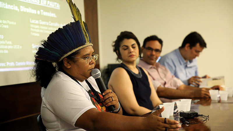 O evento visa discutir e trazer para dentro da Universidade os povos indígenas apresentando a sua luta e resistência (Foto: Ares Soares)