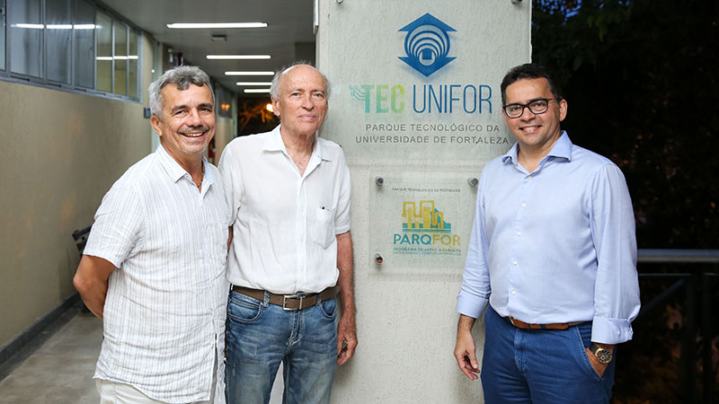 Empresário Ricardo Liebmann, Professor Doutor Mauro Oliveira e Professor Vasco Furtado durante a visita ao Parque Tecnológico da Universidade de Fortaleza (TEC-Unifor). Foto: Ares Soares.