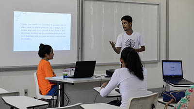 Os Encontros Científicos têm como objetivo divulgar as atividades de pesquisa realizadas não só por alunos, professores e gestores da Unifor, mas por participantes de outras instituições do país (Foto: Jamia Figueiredo)