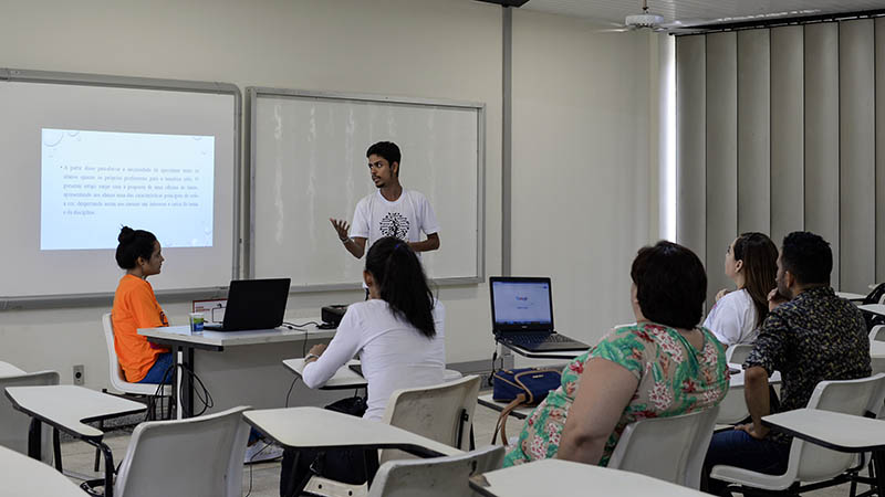 Os Encontros Científicos têm como objetivo divulgar as atividades de pesquisa realizadas não só por alunos, professores e gestores da Unifor, mas por participantes de outras instituições do país (Foto: Jamia Figueiredo)