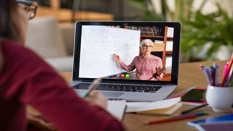 Com as aulas presenciais e remotas, o PPGD otimiza e possibilita o ensino para estudantes de todo o Brasil (Foto: Getty Images)