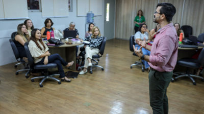 Além da matrícula gratuita,&nbsp;o aluno concorre a bolsa de até 30% durante todo o período do curso (Foto: Ares Soares)