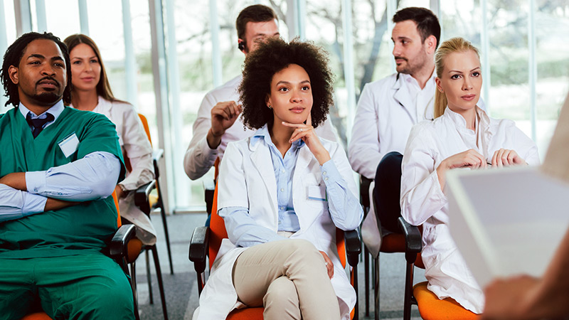 Apenas 10 vagas disponíveis nas Áreas de Concentração em Ciências Médicas e em Ensino em Saúde. (Foto: Jovanmandic/Getty Images)