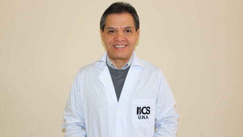 O professor Victor Hugo Aquino tem experiência em pesquisas sobre virologia, com ênfase em arboviroses (Foto: Arquivo Pessoal)