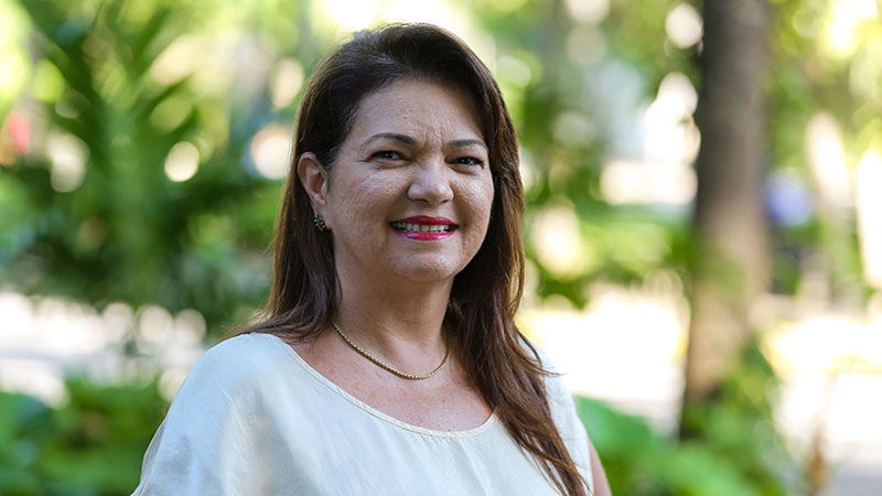 A professora Vládia Pinheiro é coordenadora do Programa de Mestrado em Informática Aplicada da Universidade de Fortaleza. (Foto: Ares Soares)