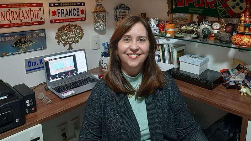 Professora Karla Rolim, coordenadora do Mestrado Profissional em Tecnologia e Inovação em Enfermagem da Unifor. (Foto: Divulgação)