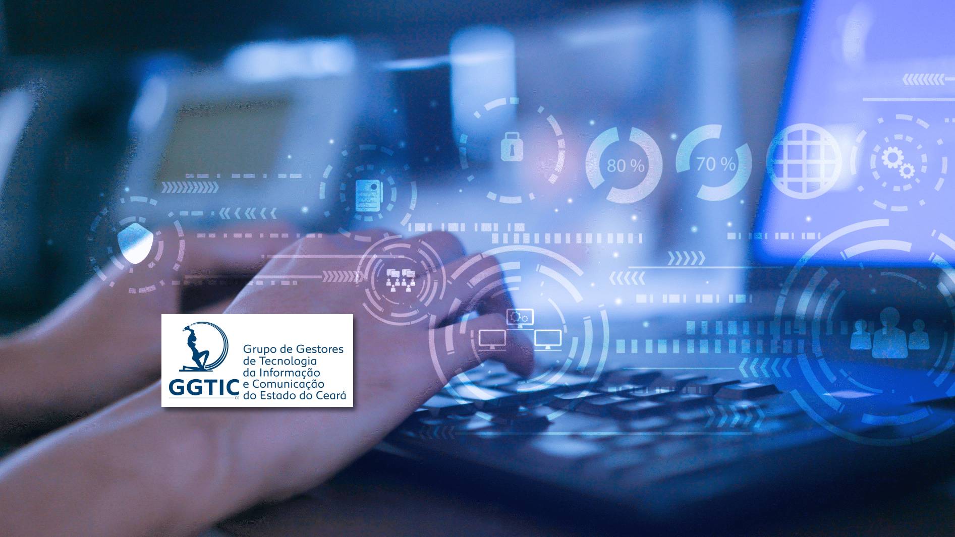 Close na mão de um homem programador digital que está registrando no computador dados do sistema ou acesso com interface virtual de cyber segurança na sala de operação