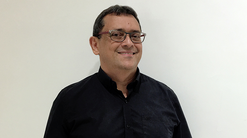 A tradicional marca da Campanha foi redesenhada pelo artista plástico José Guedes.