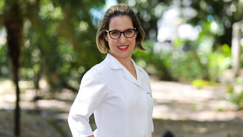 Polianna Lemos, professora do curso de Medicina da Unifor é a embaixadora da iniciativa este ano. (Foto: Ares Soares)