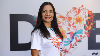 Servidora pública há 29 anos, Eliana Barbosa ressalta o papel do diálogo com as pessoas no sucesso dos transplantes (Foto: Ares Soares)