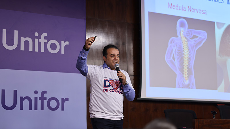 A Jornada Doe de Coração contou com palestra de André Matos, criador do FlaMedula, projeto em parceria com o Clube Regatas do Flamengo. (Foto: Ares Soares)