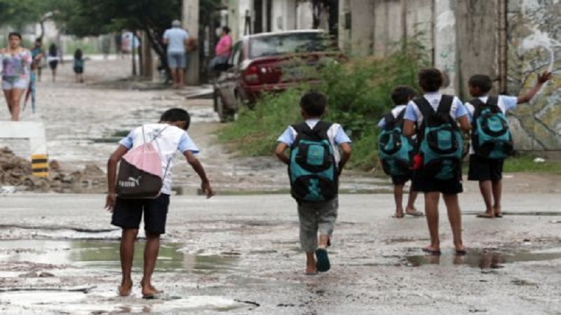 O acesso à escola, segundo o prefeito Roberto Cláudio (PDT), é a circunstância que, atualmente, mais coloca crianças sob risco de atropelamento na Cidade.
